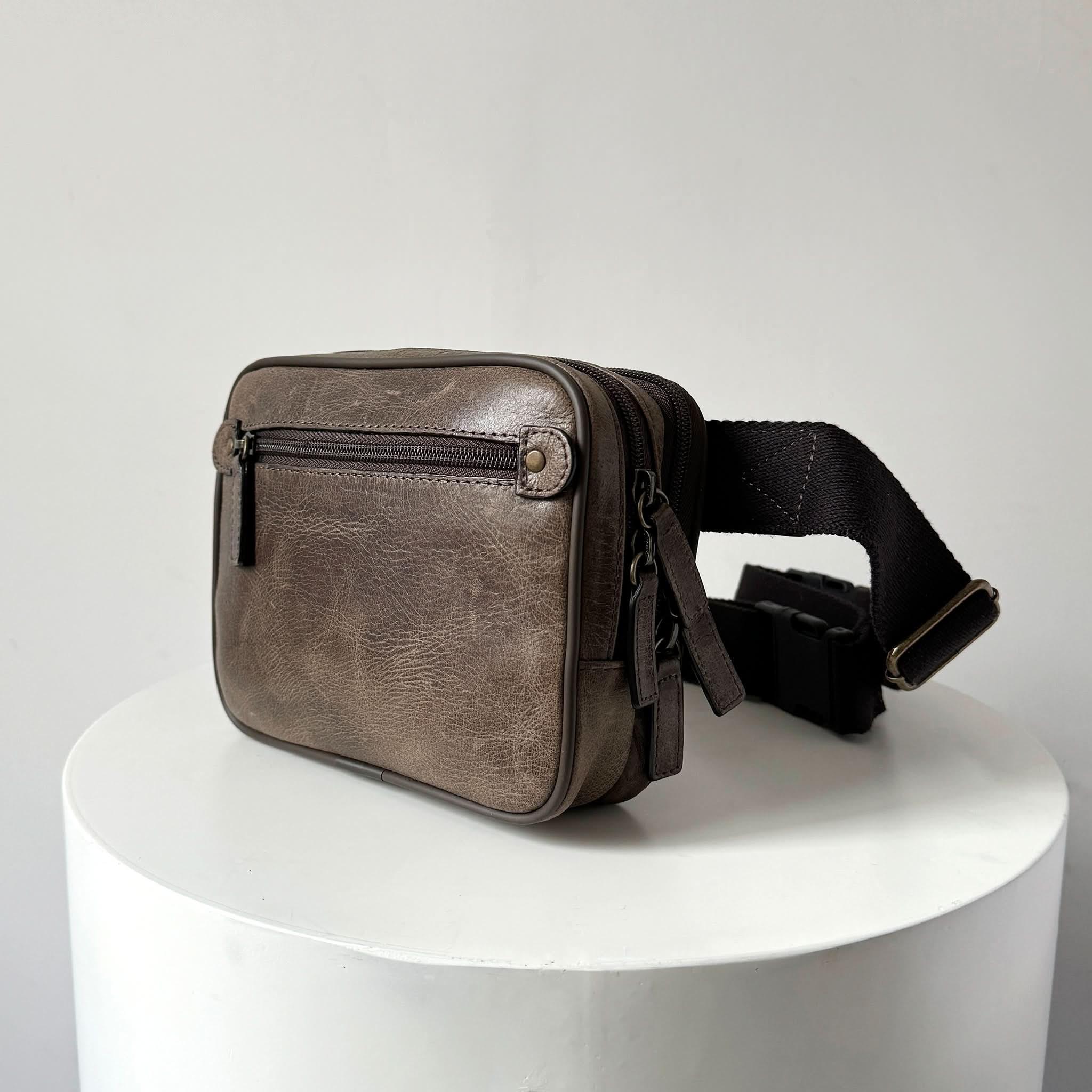 Full-Grain Crazy Horse Leather Waist Bag – Crossbody Travel Waist Pack Leather Waist Bag Adjustable Strap Bag Brown Leather Bag Compact Travel Bag Crazy Horse Leather Waist Bag Crossbody Waist Bag Cycling Bag Distressed Leather Bag EDC Bag Festival Bag Full Grain Leather Waist Bag Gift for Him Hiking Bag Leather Fanny Pack Leather Gift for Men Leather Waist Bag Men’s Waist Bag Outdoor Bag Rugged Leather Bag Travel Gift Travel Waist Bag Vintage Leather Bag Waist Bag for Men Zip Compartment Bag