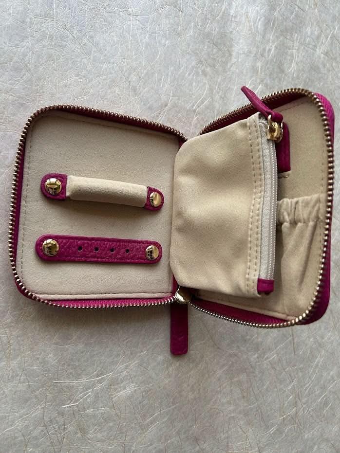 Sophia Full-Grain Leather Jewelry Storage Jewelry Storage Full Grain Leather Full Grain Leather Bags jewelry organizer Jewelry Storage Premium Genuine Leather small jewelry box Sophia Leather travel jewelry box travel jewelry organizer women