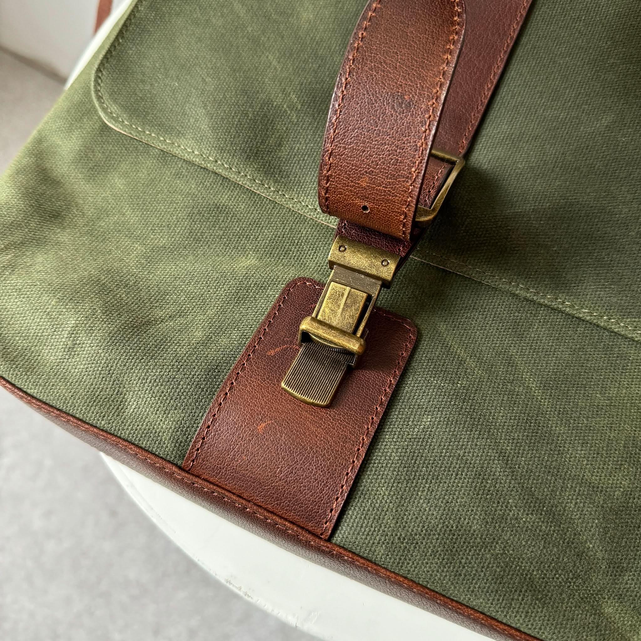 Maxwell Waxed Canvas Messenger Bag -Compact Messenger Bag Best Value Bestseller Canvas bag Canvas Leather Crossbody Leather bag Most Popular Top Pick