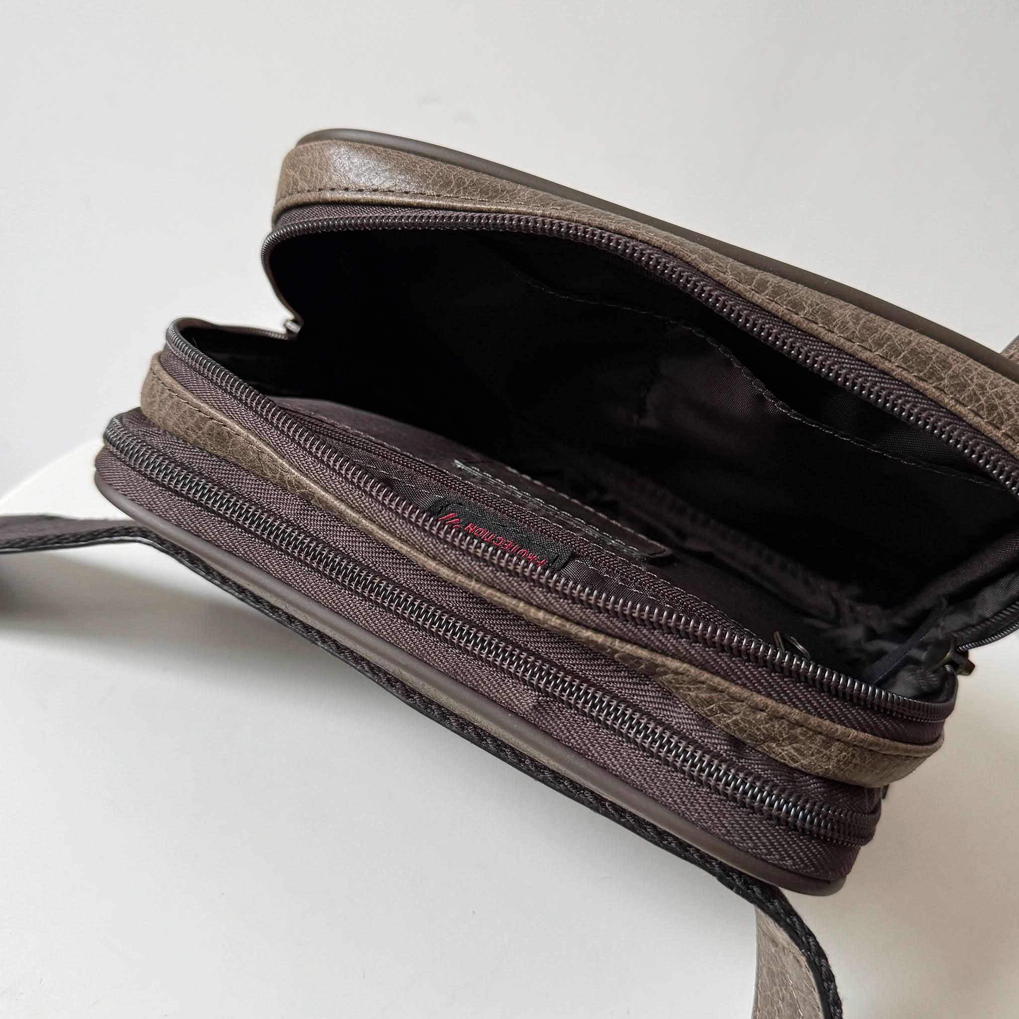 Full-Grain Crazy Horse Leather Waist Bag – Crossbody Travel Waist Pack Leather Waist Bag Adjustable Strap Bag Brown Leather Bag Compact Travel Bag Crazy Horse Leather Waist Bag Crossbody Waist Bag Cycling Bag Distressed Leather Bag EDC Bag Festival Bag Full Grain Leather Waist Bag Gift for Him Hiking Bag Leather Fanny Pack Leather Gift for Men Leather Waist Bag Men’s Waist Bag Outdoor Bag Rugged Leather Bag Travel Gift Travel Waist Bag Vintage Leather Bag Waist Bag for Men Zip Compartment Bag